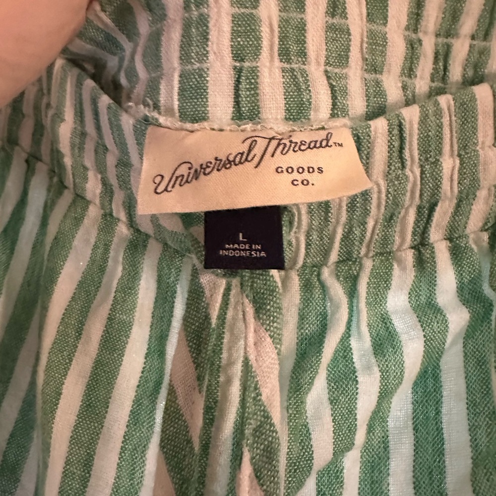 Green and White Striped Button-Up Shirt and Shorts Set - Picture 12 of 16